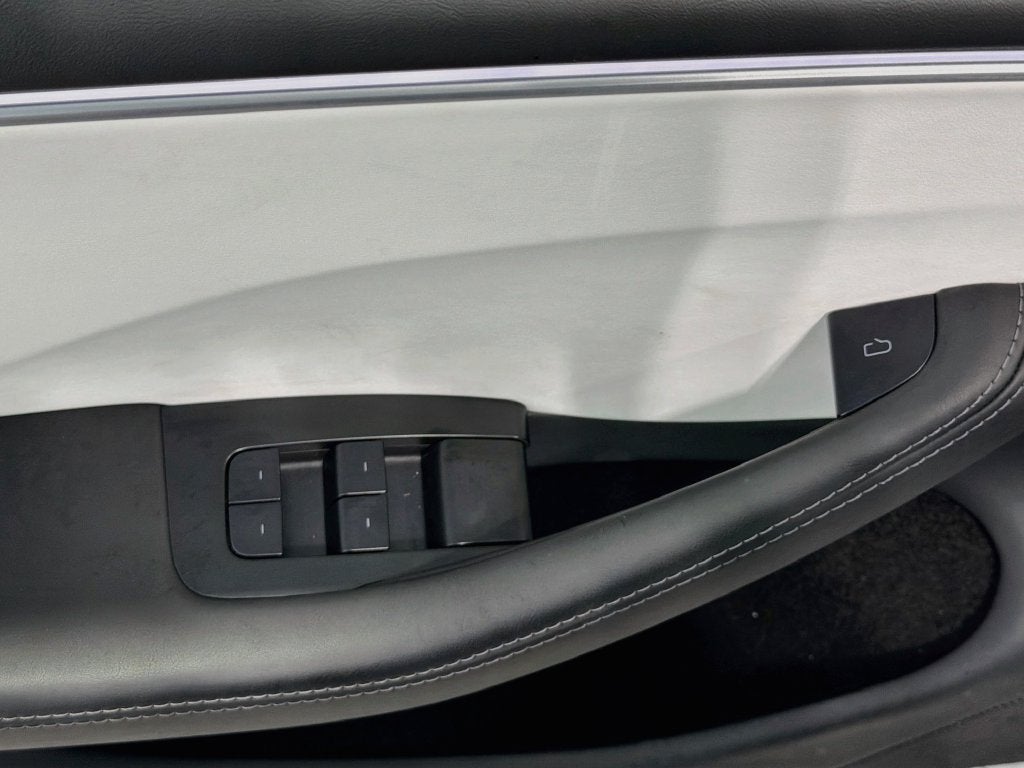 2025 Tesla Model 3 Performance