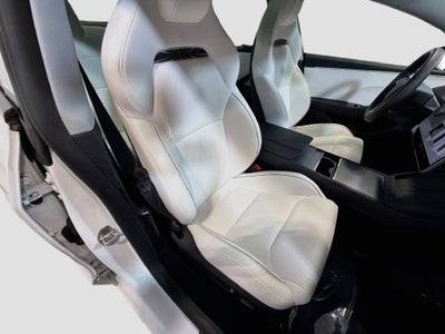 2025 Tesla Model 3 Performance