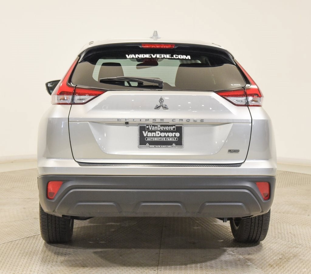 2024 Mitsubishi Eclipse Cross LE