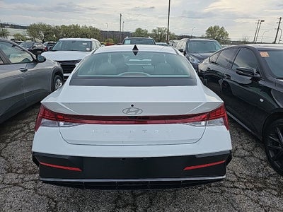 2025 Hyundai Elantra SEL Convenience