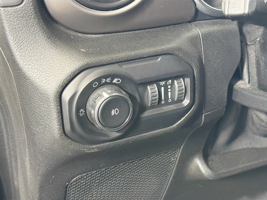 2018 Jeep Wrangler Sport