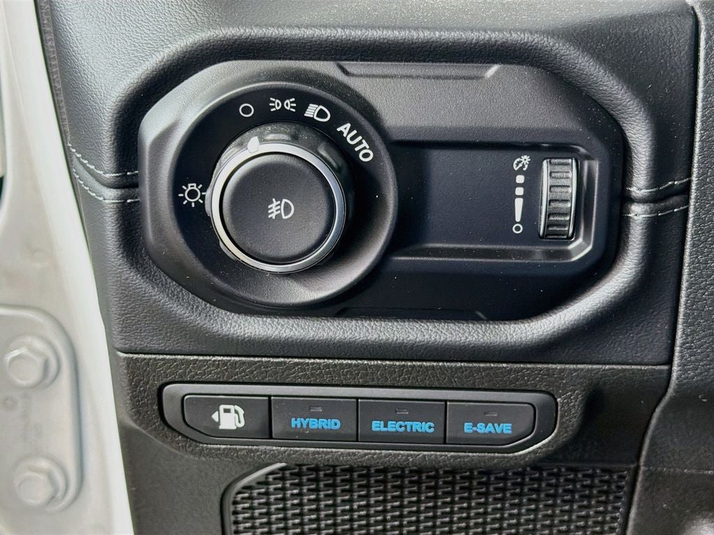 2024 Jeep Wrangler Sahara 4xe