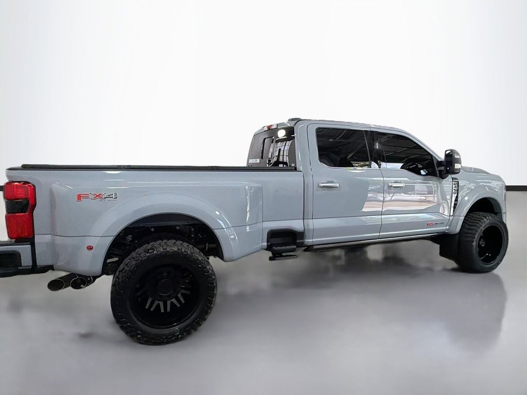2025 Ford F-450SD Platinum DRW