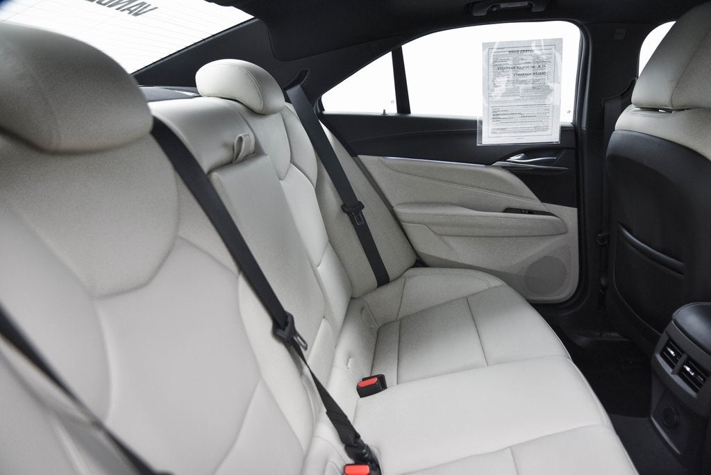 2022 Cadillac CT4 Premium Luxury