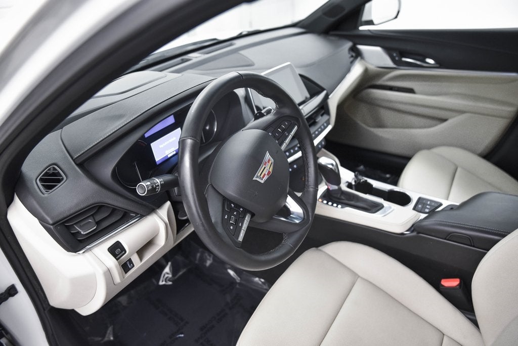 2022 Cadillac CT4 Premium Luxury