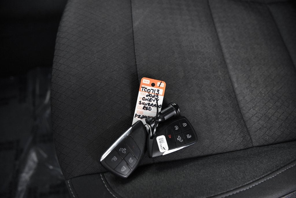 2023 Chevrolet Silverado 1500 LT LT1