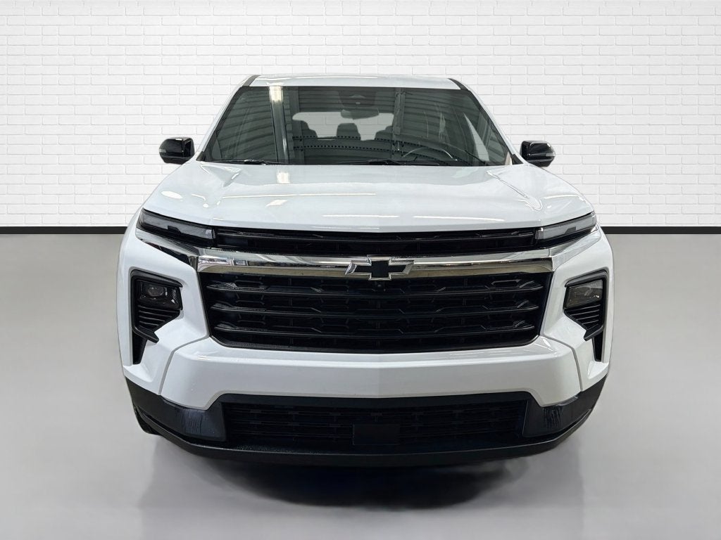 2024 Chevrolet Traverse LS