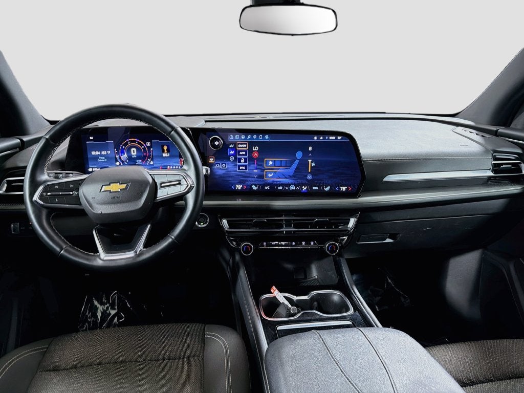 2024 Chevrolet Traverse LS
