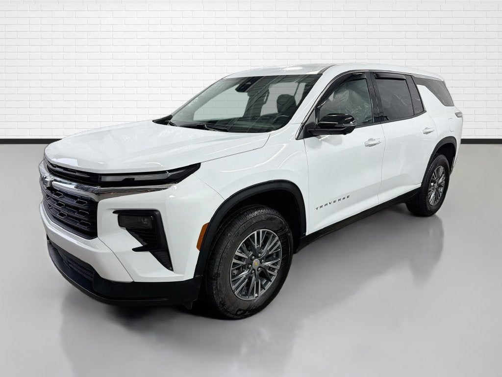 2024 Chevrolet Traverse LS