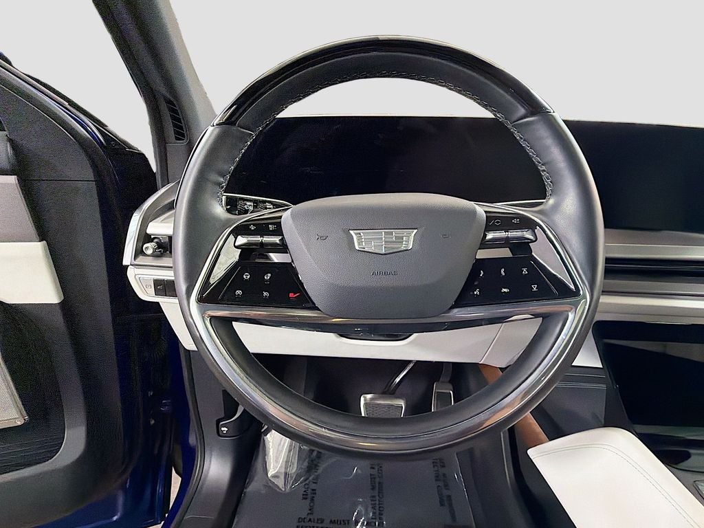 2026 Cadillac VISTIQ Sport