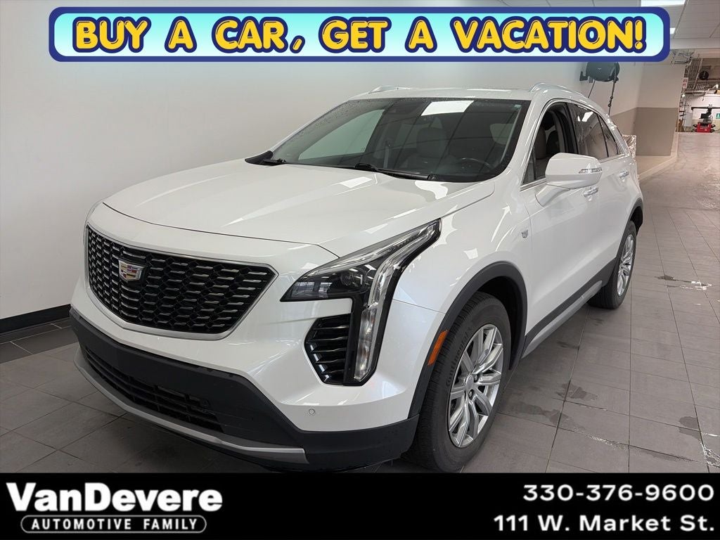 2023 Cadillac XT4 Premium Luxury