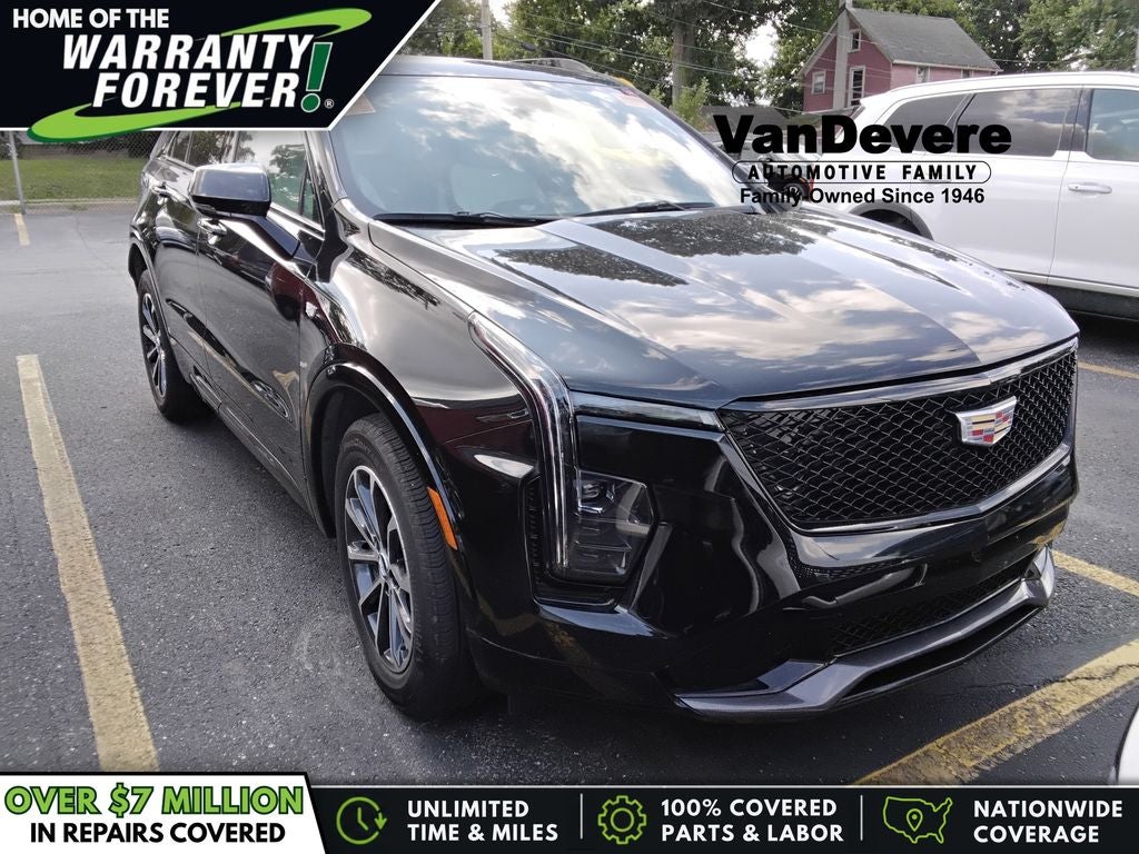 2024 Cadillac XT4 Sport
