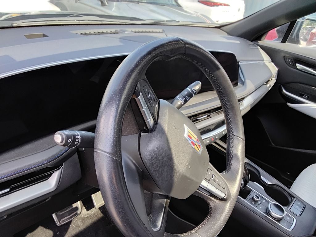 2024 Cadillac XT4 Sport