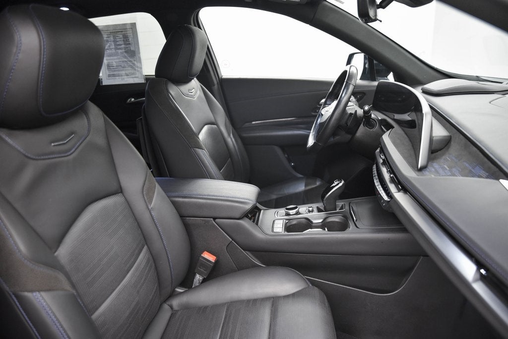 2024 Cadillac XT4 Sport