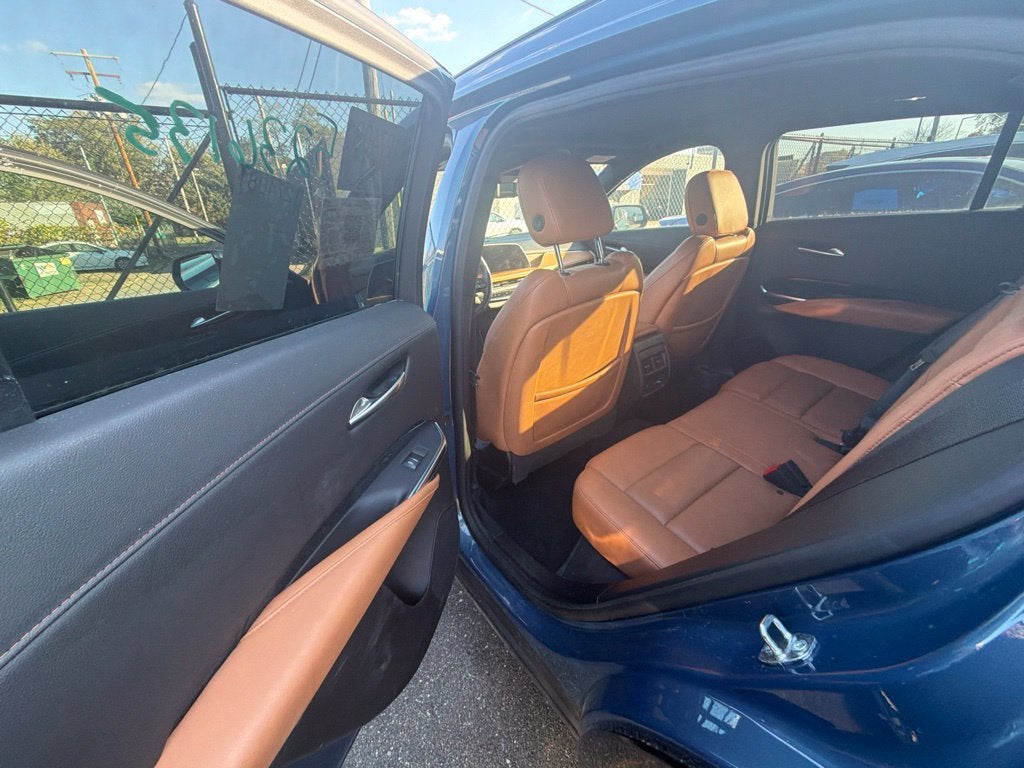 2024 Cadillac XT4 Sport