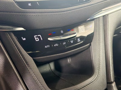 2022 Cadillac XT5 Luxury