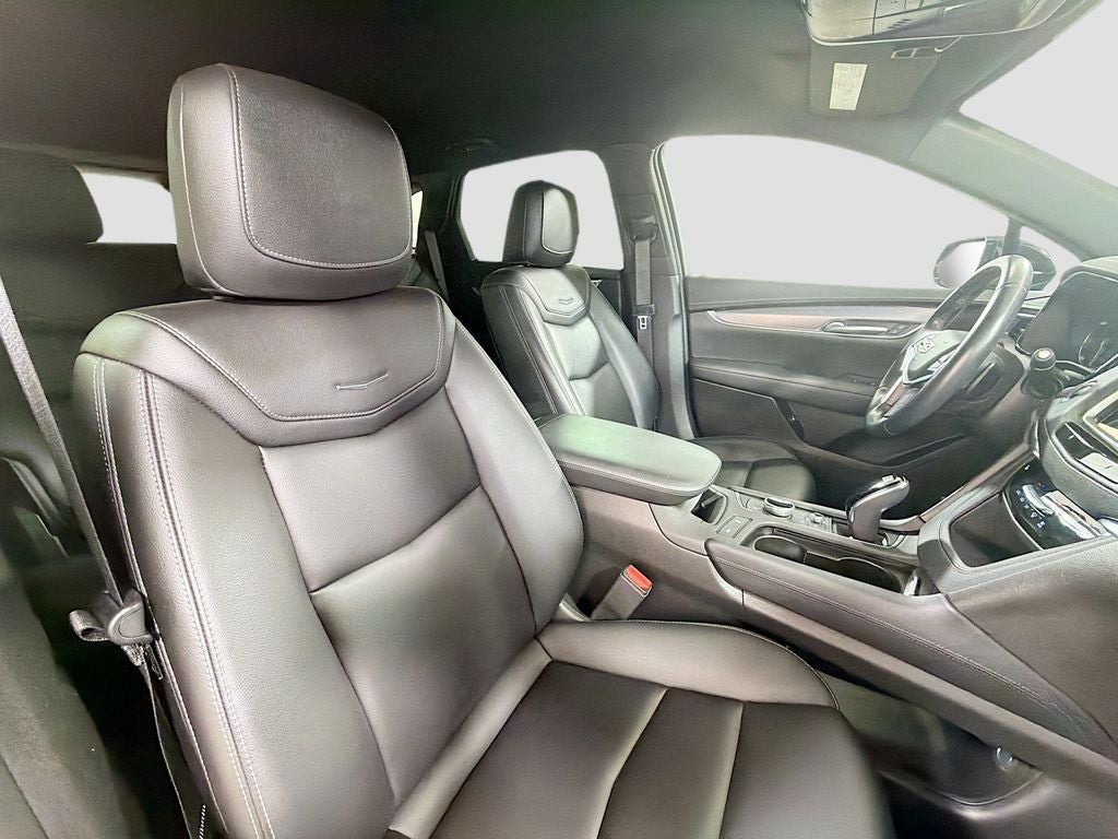 2022 Cadillac XT5 Luxury