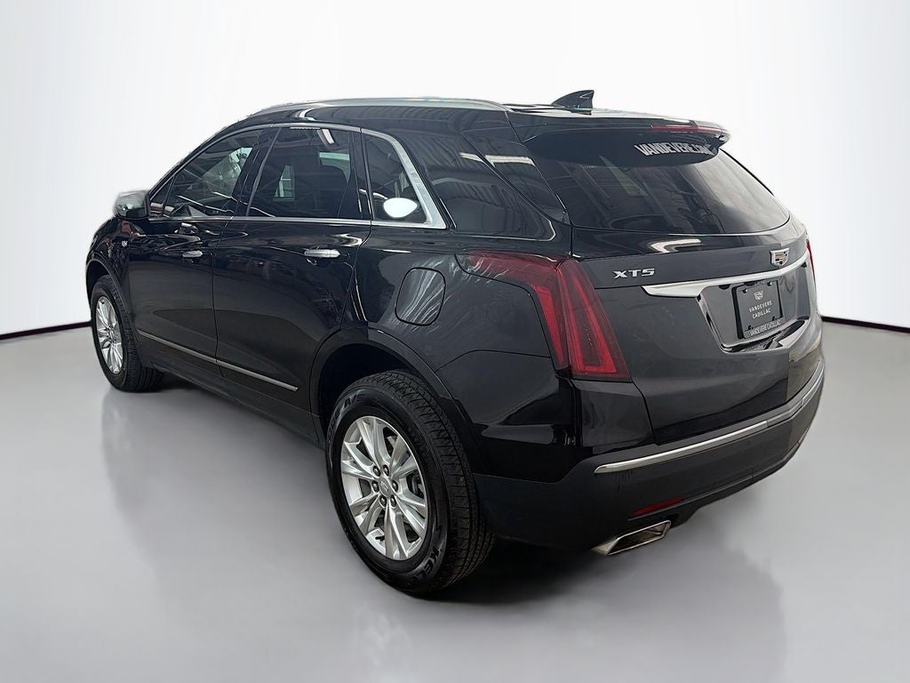 2022 Cadillac XT5 Luxury