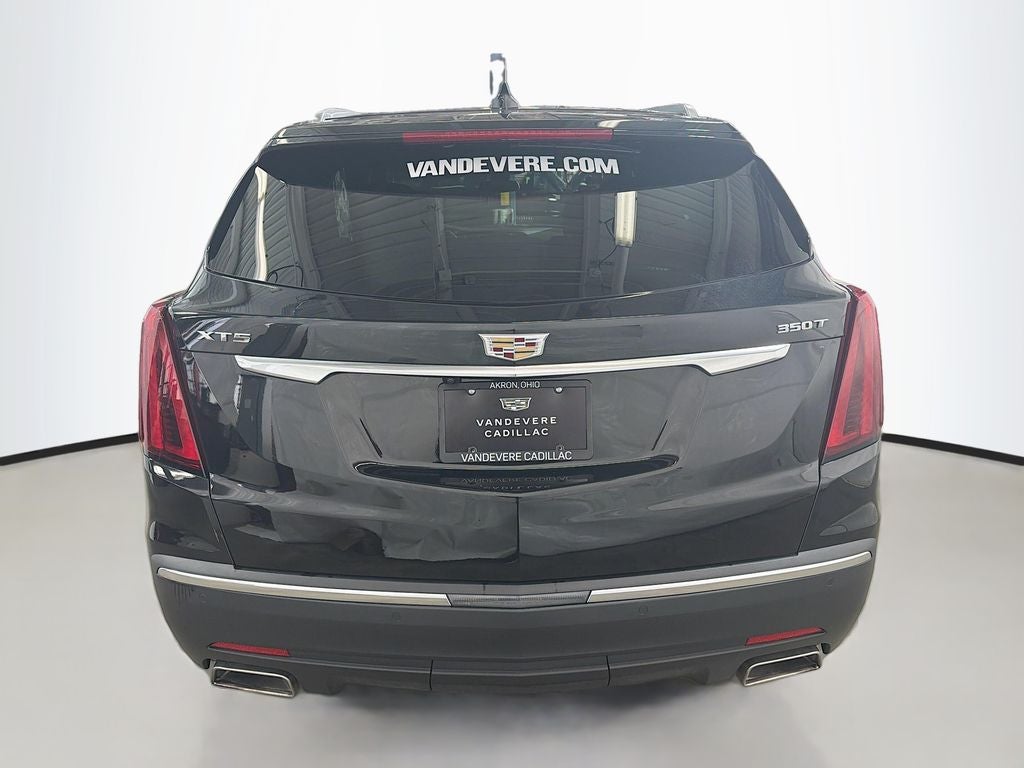 2022 Cadillac XT5 Luxury