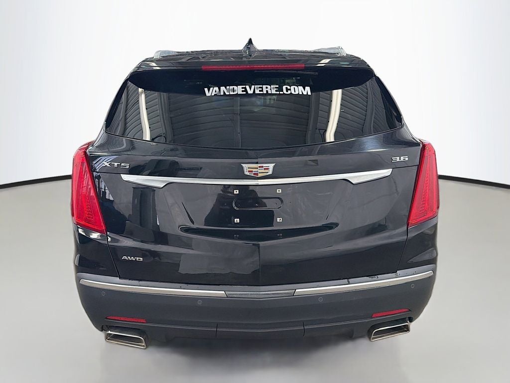 2019 Cadillac XT5 Base