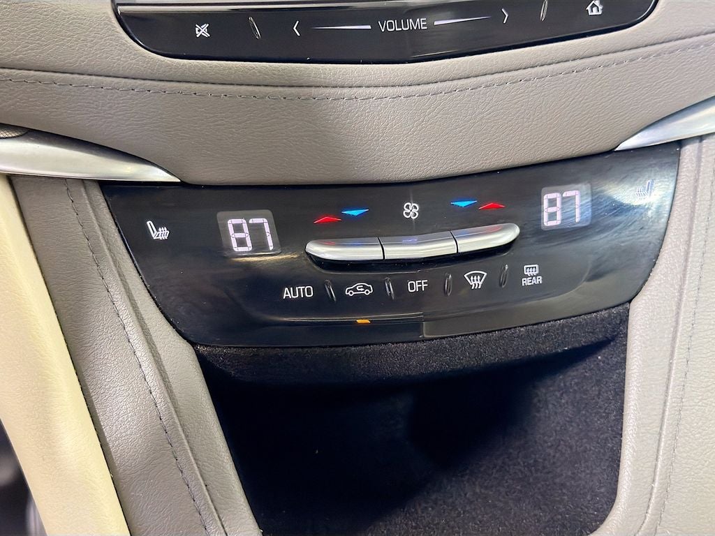 2018 Cadillac XT5 Luxury
