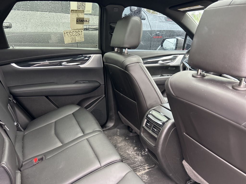 2022 Cadillac XT5 Premium Luxury