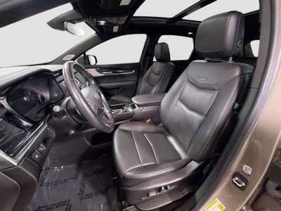 2022 Cadillac XT5 Premium Luxury