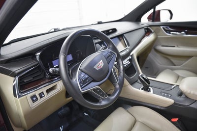 2017 Cadillac XT5 Luxury