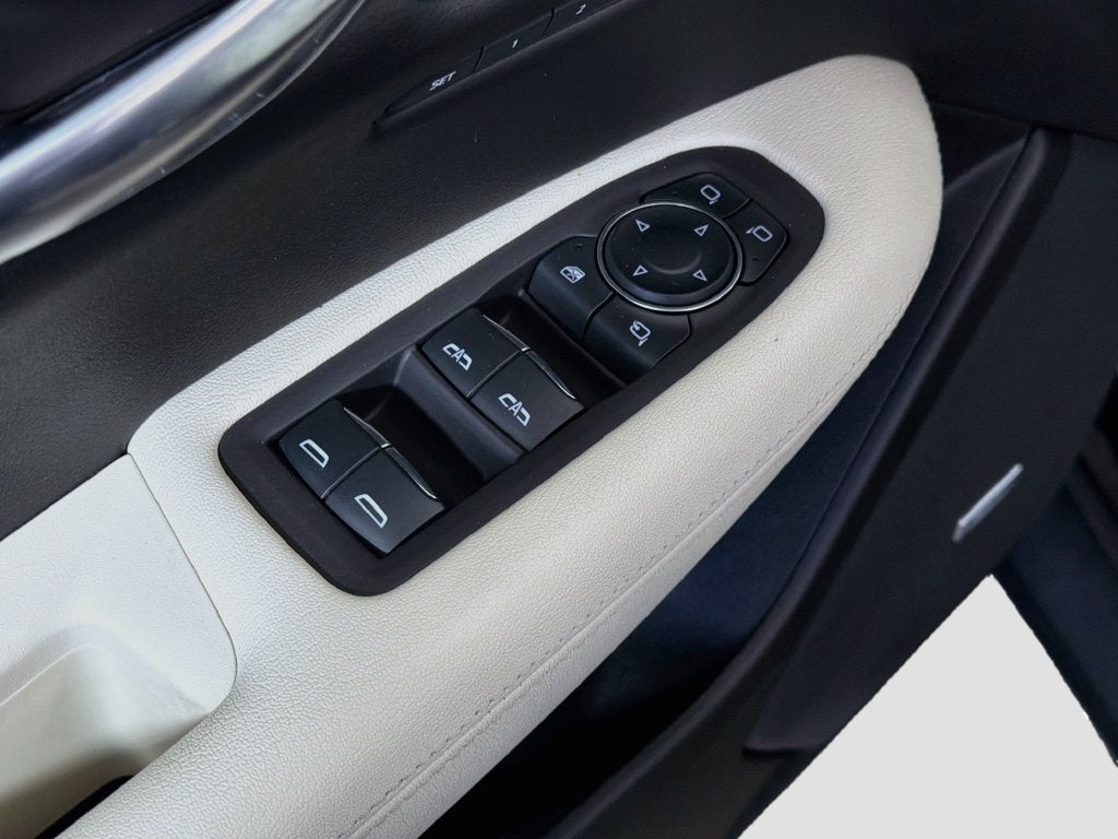 2022 Cadillac XT5 Sport