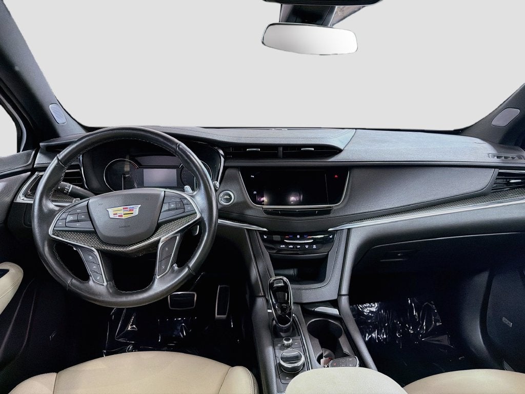 2022 Cadillac XT5 Sport