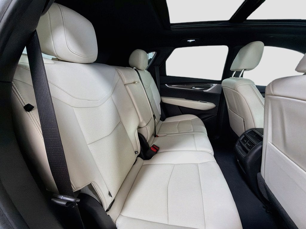 2022 Cadillac XT5 Sport