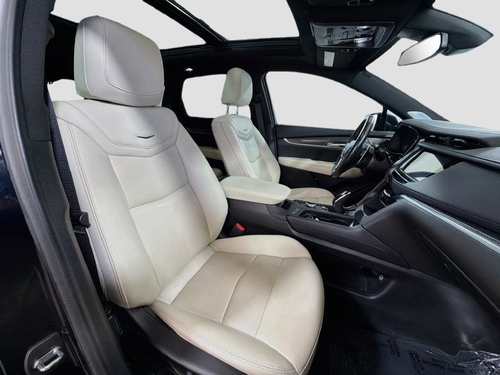 2022 Cadillac XT5 Sport