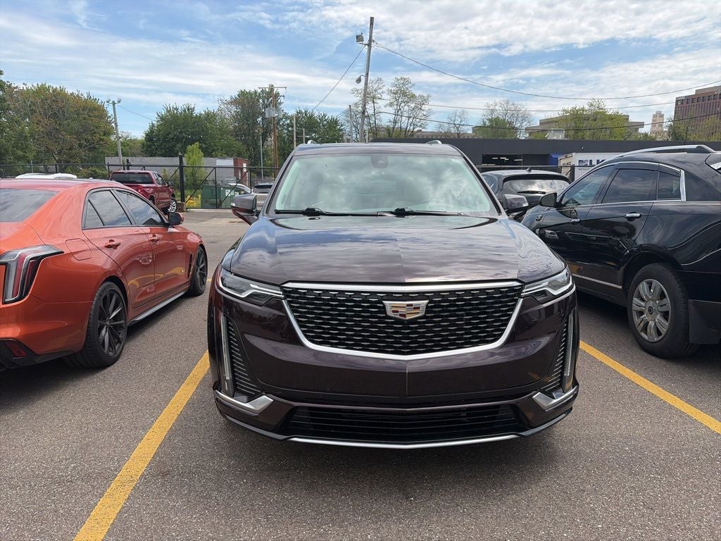 2021 Cadillac XT6 Premium Luxury