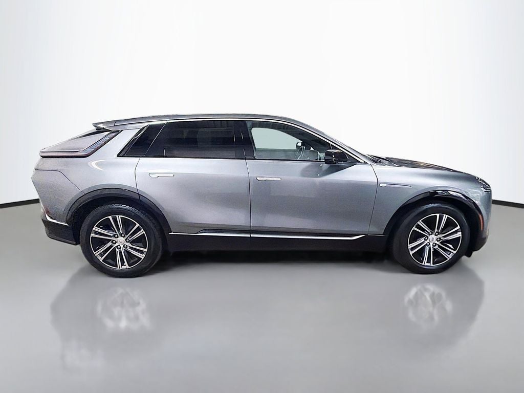 2023 Cadillac LYRIQ Luxury