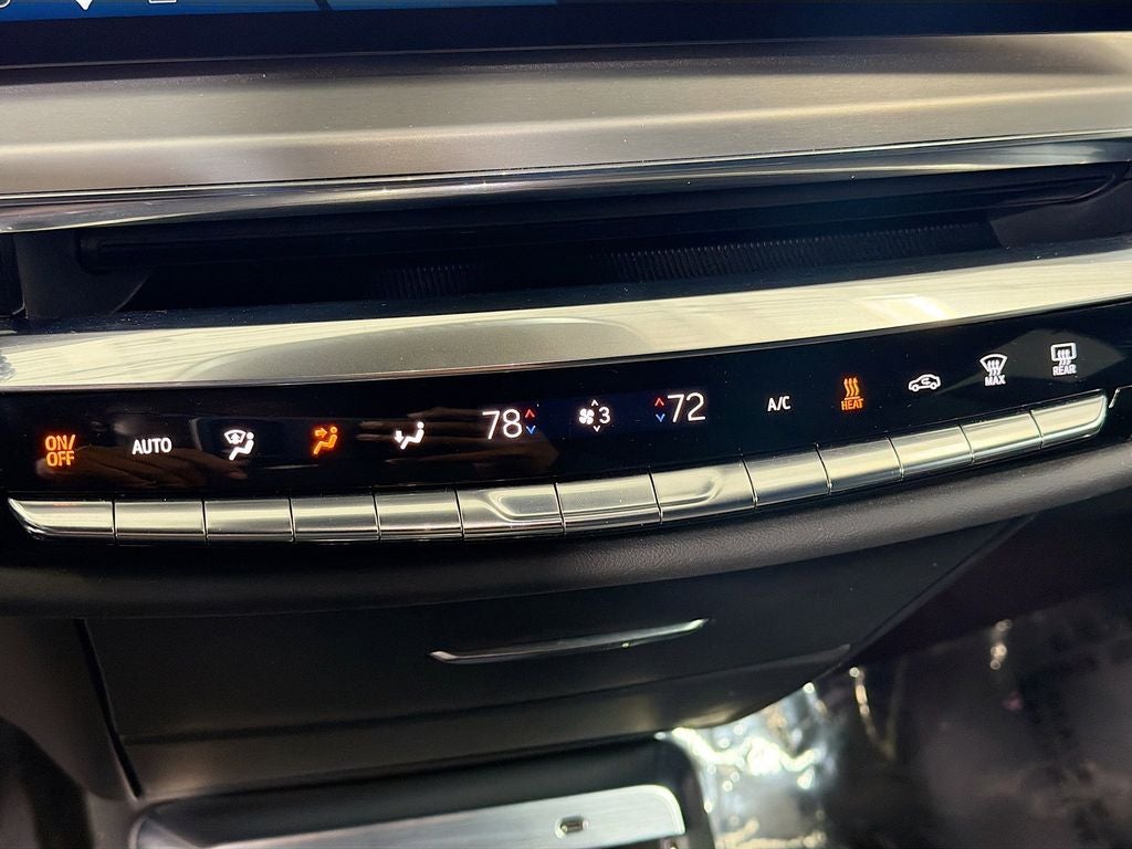 2023 Cadillac LYRIQ Luxury