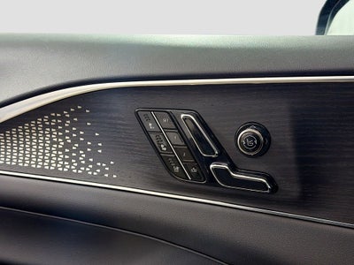 2023 Cadillac LYRIQ Luxury