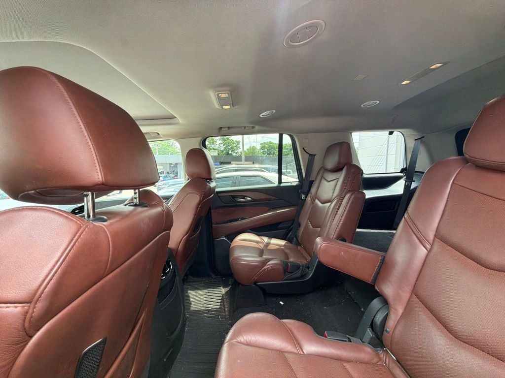 2019 Cadillac Escalade Luxury