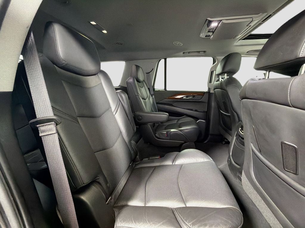 2017 Cadillac Escalade Luxury