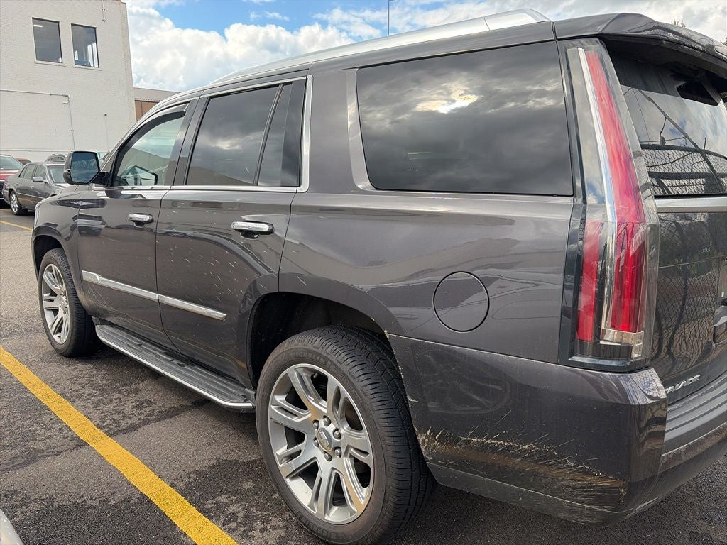2017 Cadillac Escalade Luxury