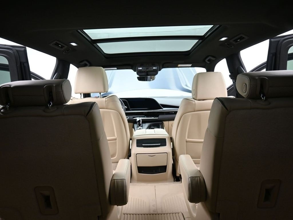 2024 Cadillac Escalade ESV Premium