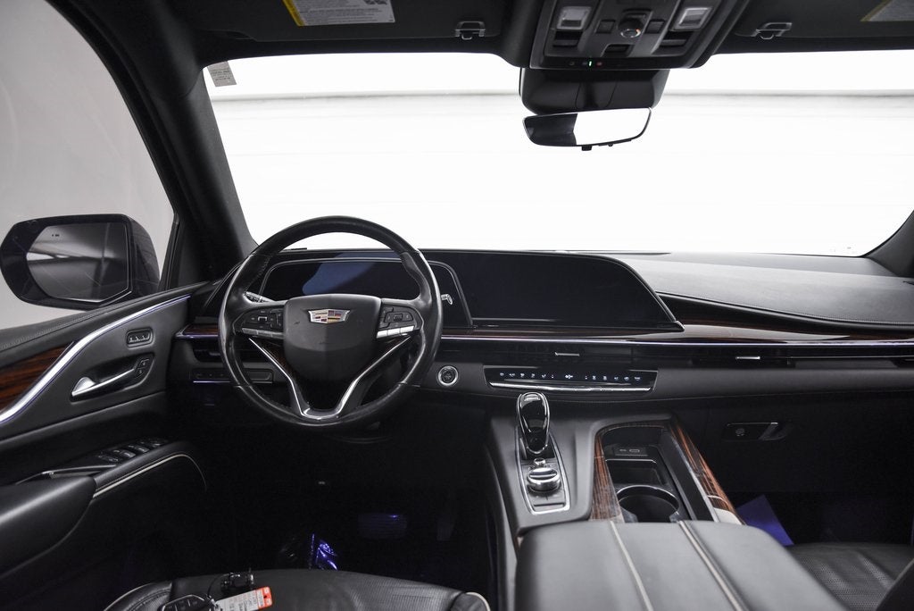 2023 Cadillac Escalade ESV Premium