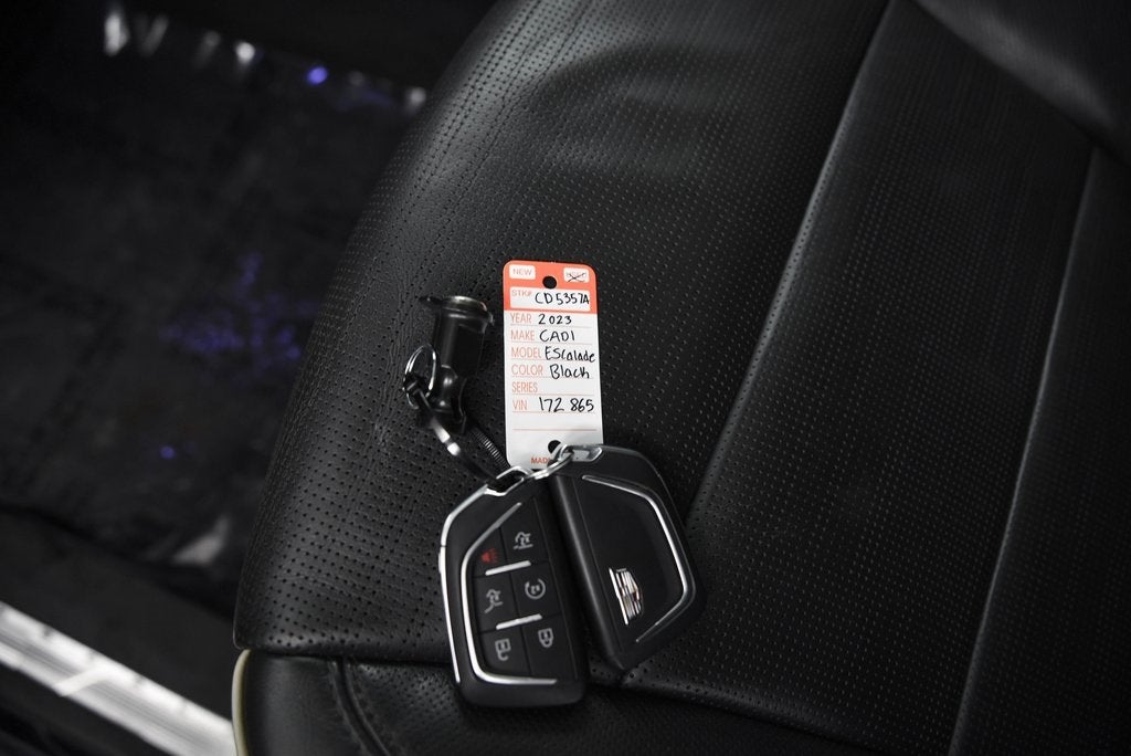 2023 Cadillac Escalade ESV Premium