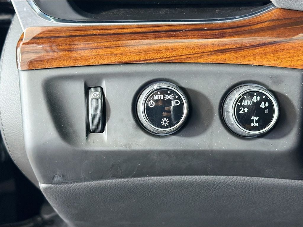 2015 Cadillac Escalade Luxury