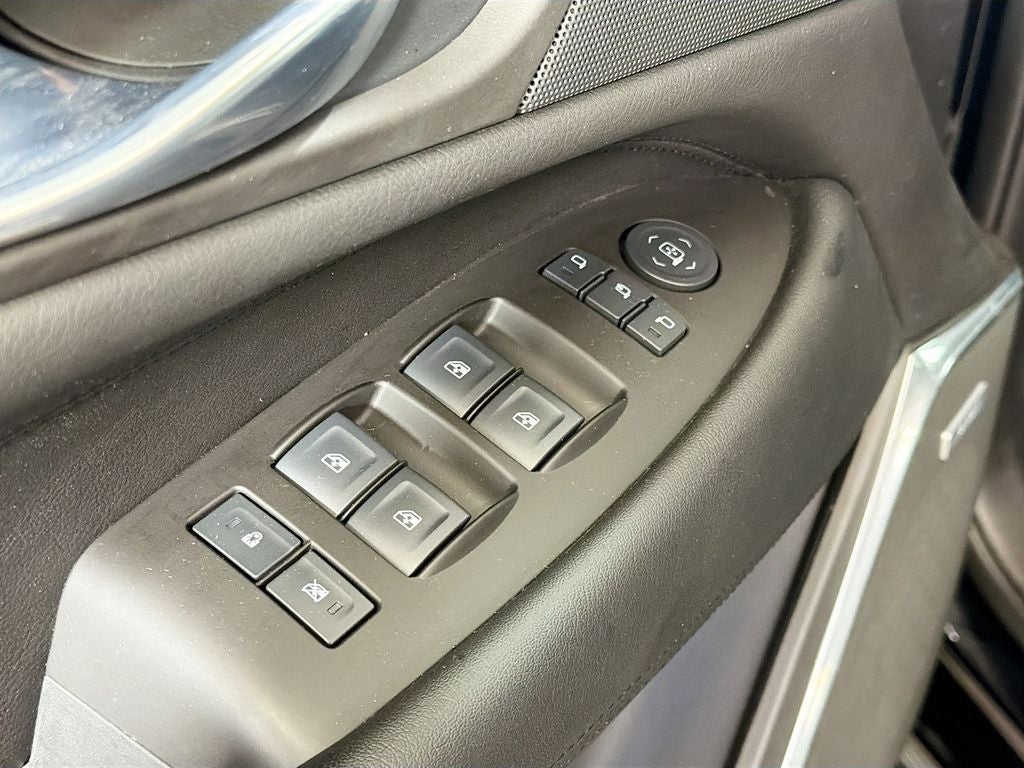 2015 Cadillac Escalade Luxury