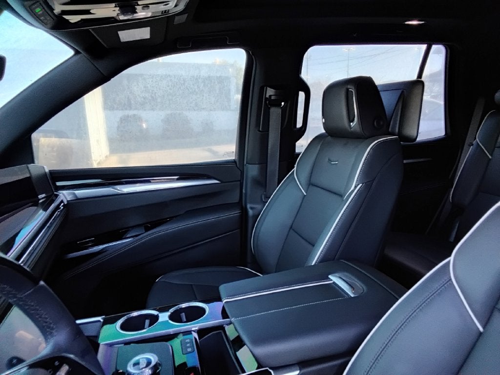2025 Cadillac Escalade Premium Luxury