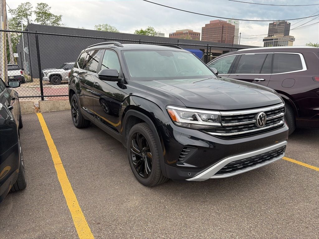 2022 Volkswagen Atlas 2.0T SE w/Technology