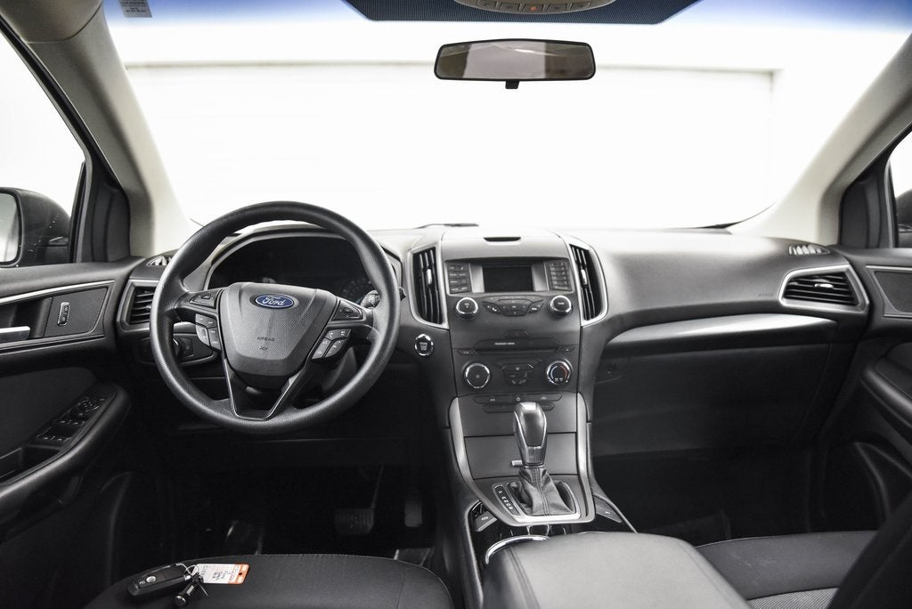 2018 Ford Edge SE