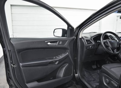 2018 Ford Edge SE