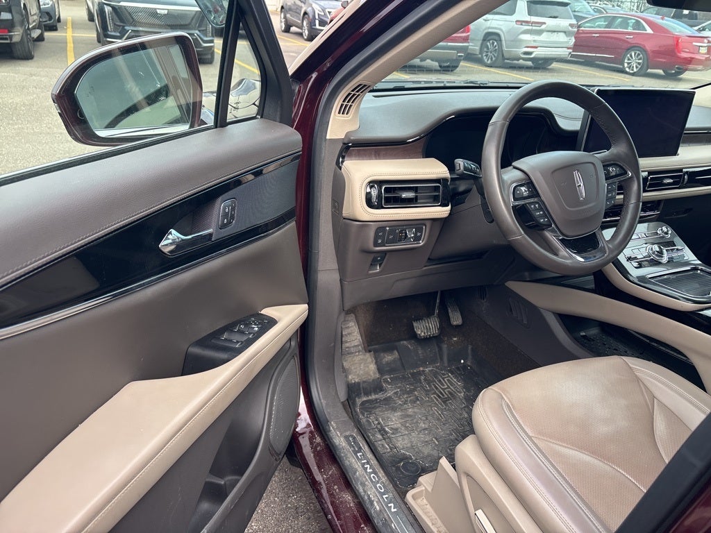 2022 Lincoln Nautilus Reserve