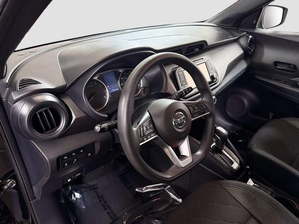2020 Nissan Kicks S